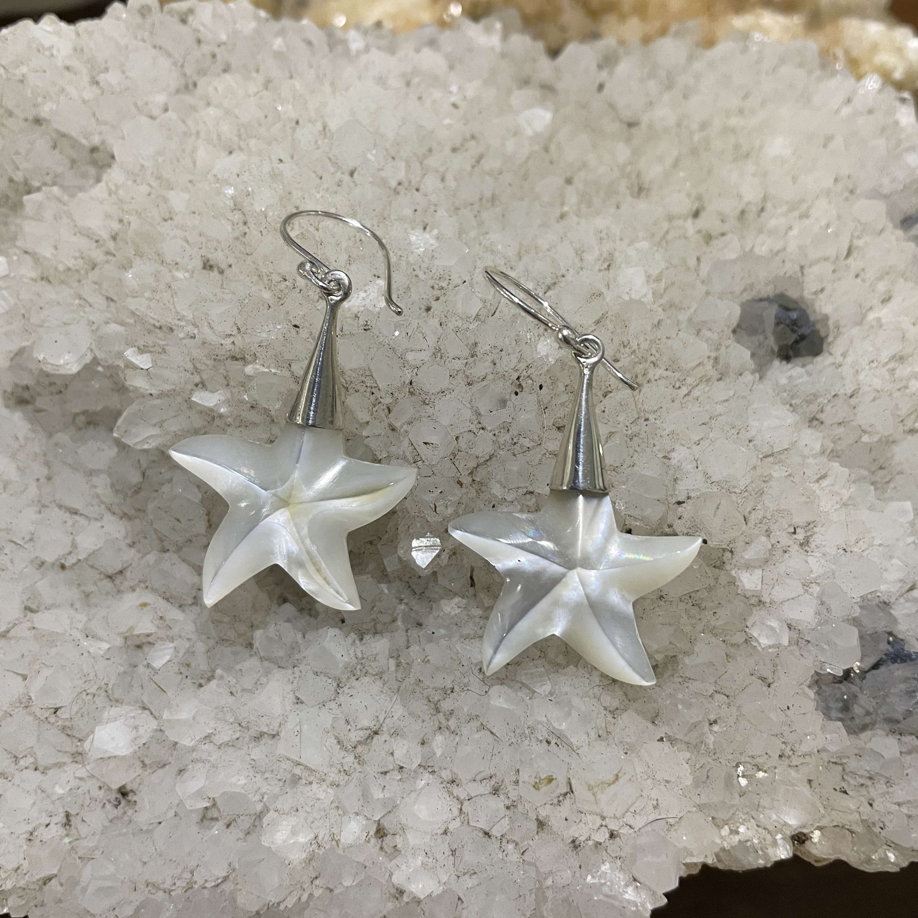 (HANDMADE 925 BALI STERLING SILVER STAR EARRINGS WITH MOTHER OF PEARL)